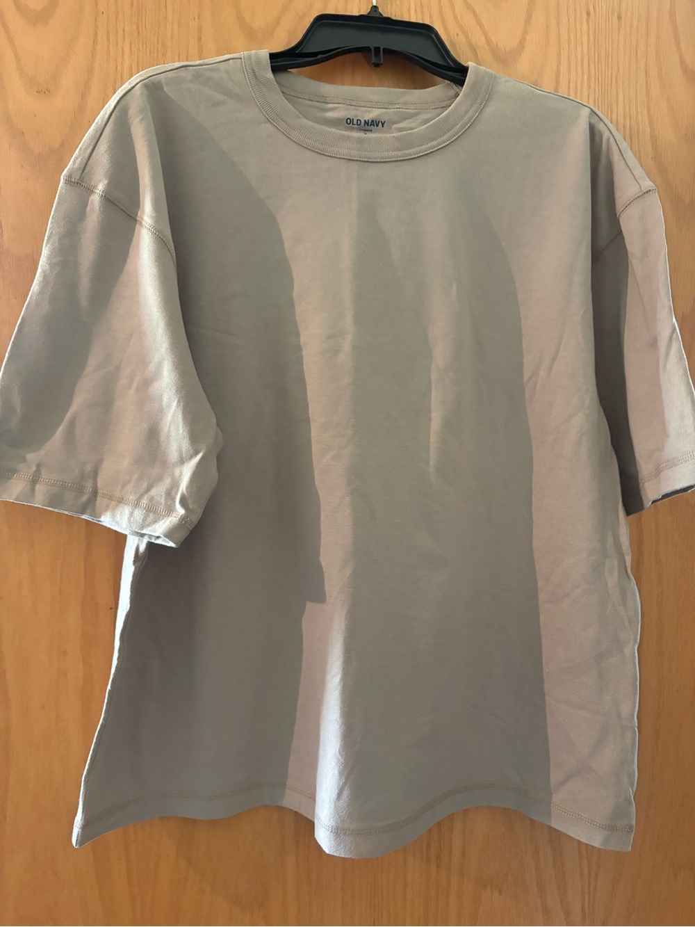 Old Navy Short Sleeve Crewneck T-Shirt in Taupe